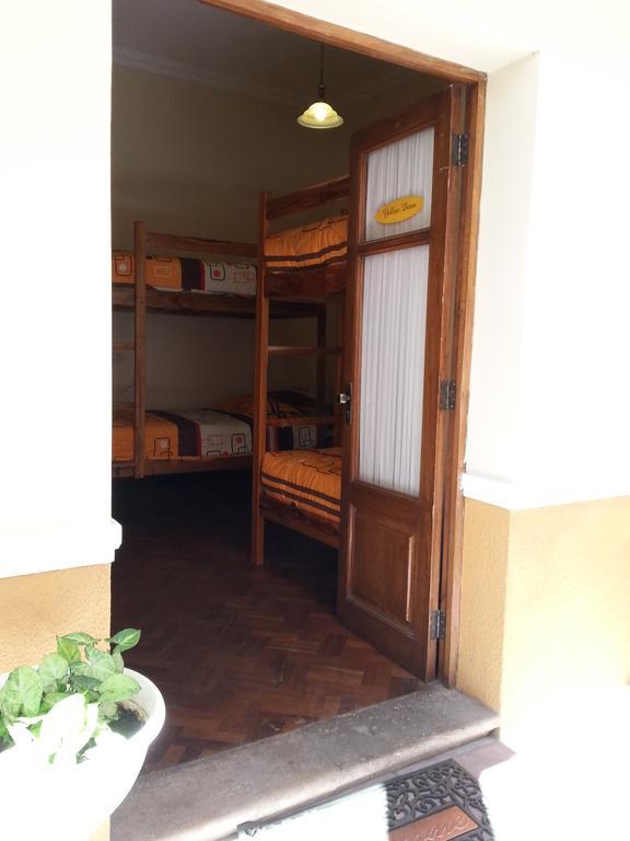 Villa Oropeza Hostel Σούκρε Δωμάτιο φωτογραφία