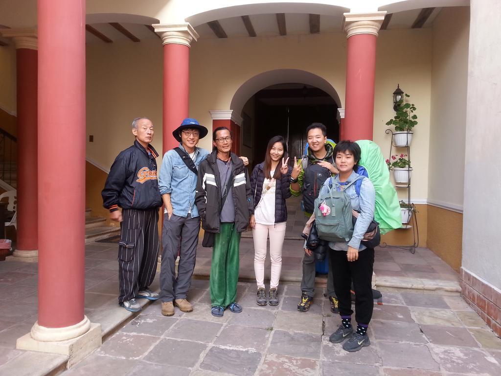 Villa Oropeza Hostel Σούκρε Εξωτερικό φωτογραφία