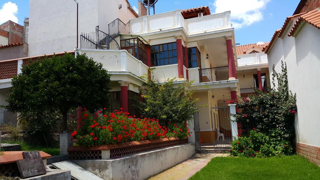 Villa Oropeza Hostel Σούκρε Εξωτερικό φωτογραφία
